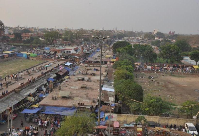 בית מלון כפרי Al Gulzar