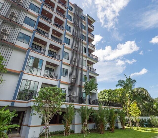 فندق Andaman Breeze Resort   Sha Plus