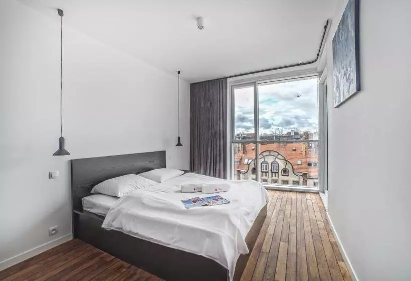 ホテル Poznan Apartments Towarowa
