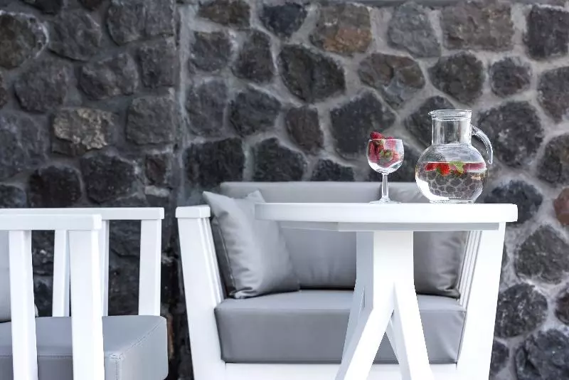 Hotelli Elements Of Caldera Suites