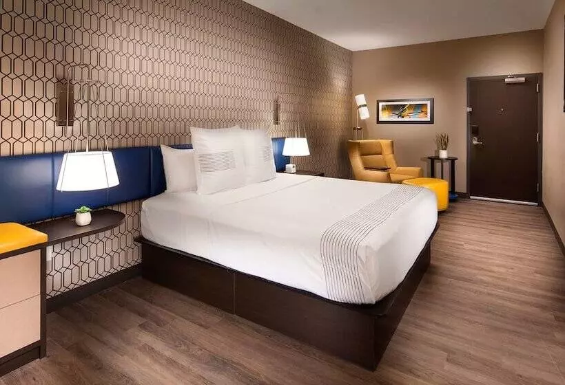 هتل Glō Best Western Nashville