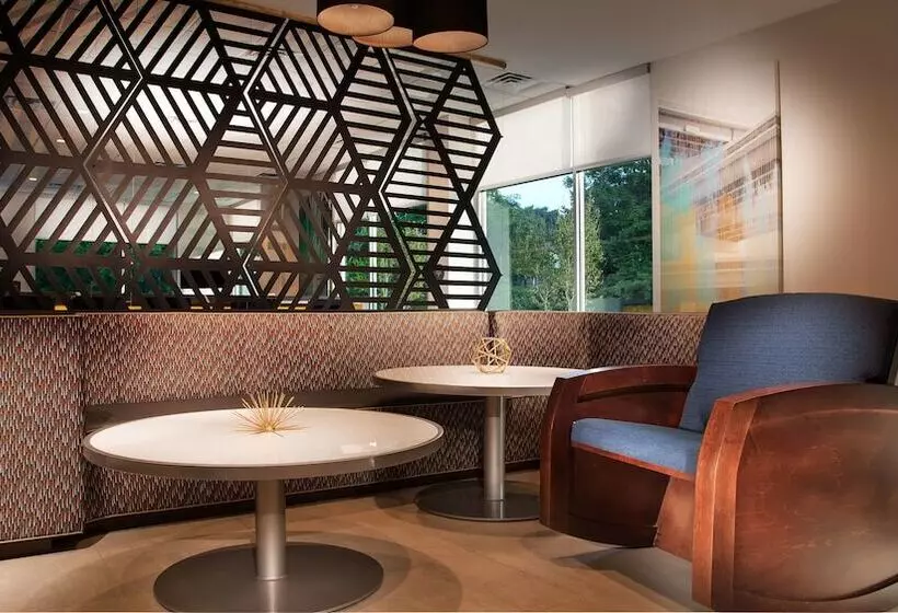 هتل Glō Best Western Nashville