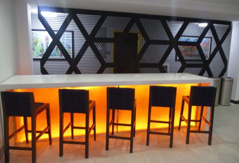 فندق Glō Best Western Brooklyn Nyc