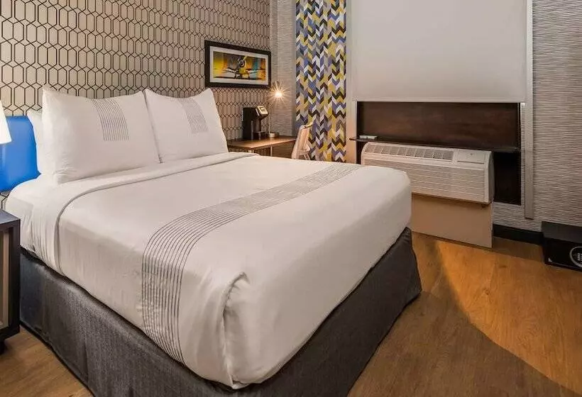 ホテル Glō Best Western Brooklyn Nyc