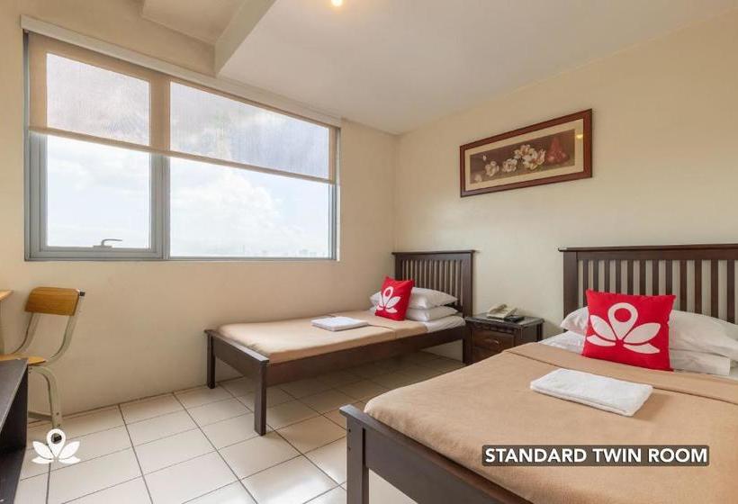 בית מלון כפרי Golden Panda Dormtel By Zen Rooms