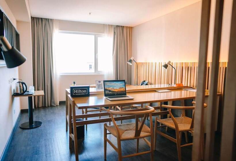 فندق Hampton By Hilton Bariloche