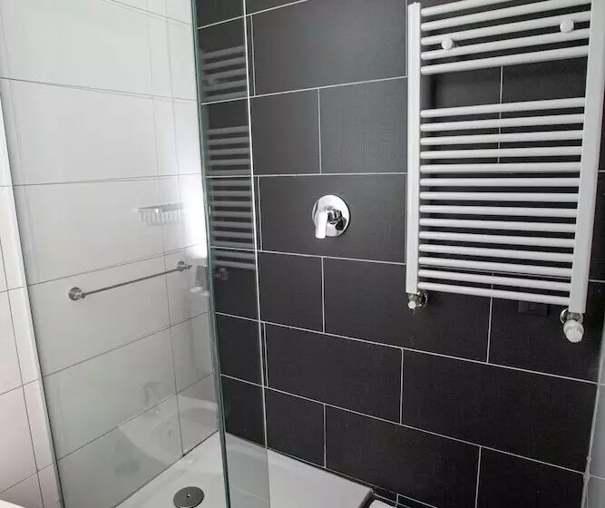 Hotel Hampton By Hilton Bariloche