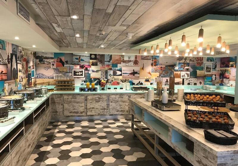 ホテル Hampton By Hilton Paris Clichy