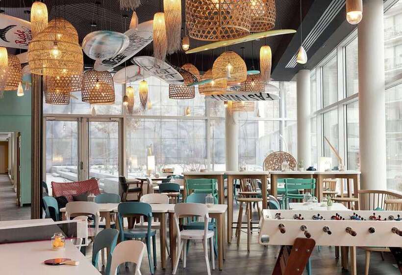 ホテル Hampton By Hilton Paris Clichy