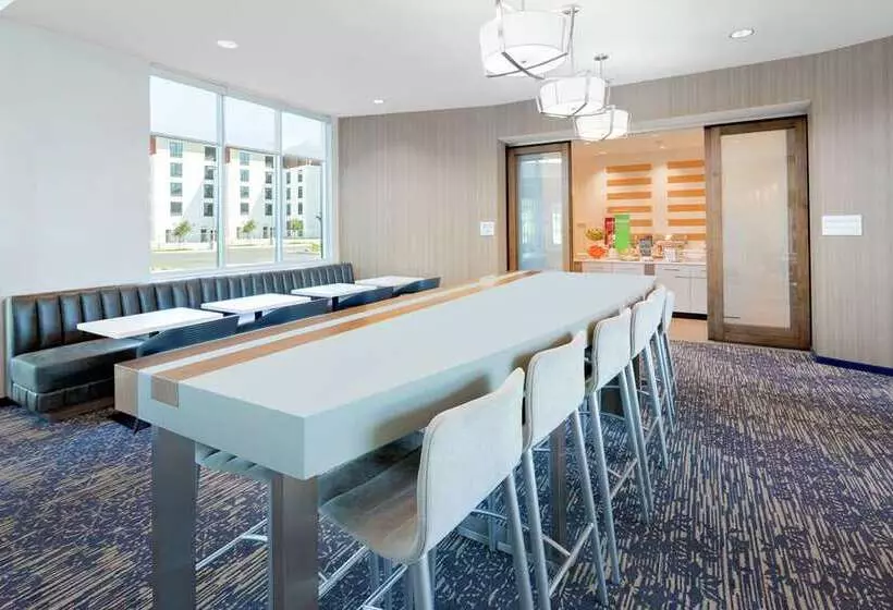 Hotelli  hampton Inn & Suites San Diego Airport Liberty Station