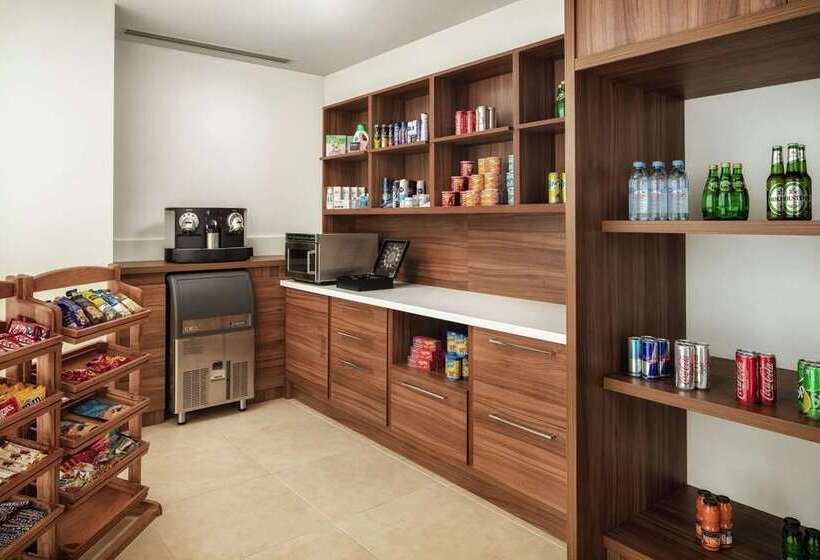 فندق Hilton Garden Inn Al Jubail