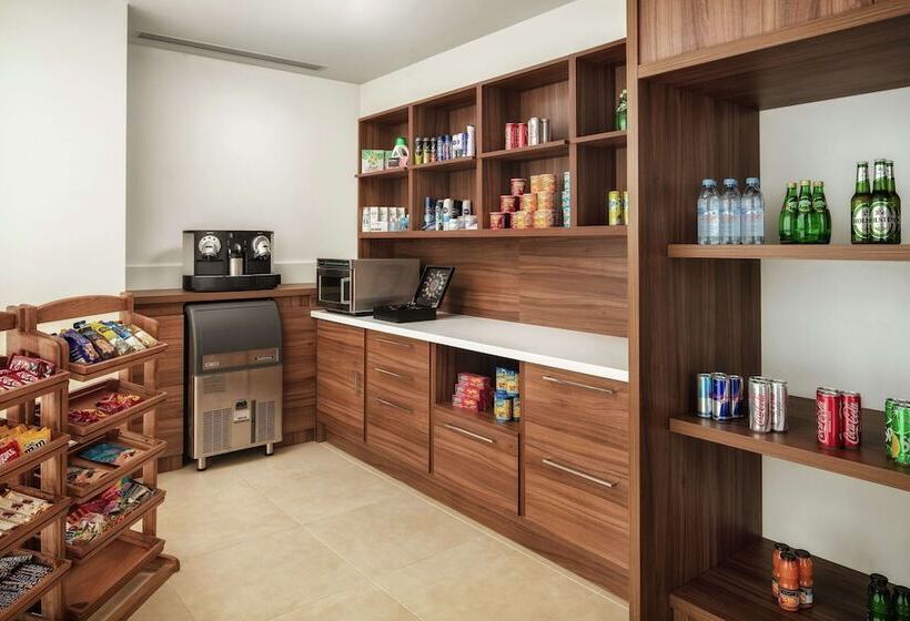 فندق Hilton Garden Inn Al Jubail