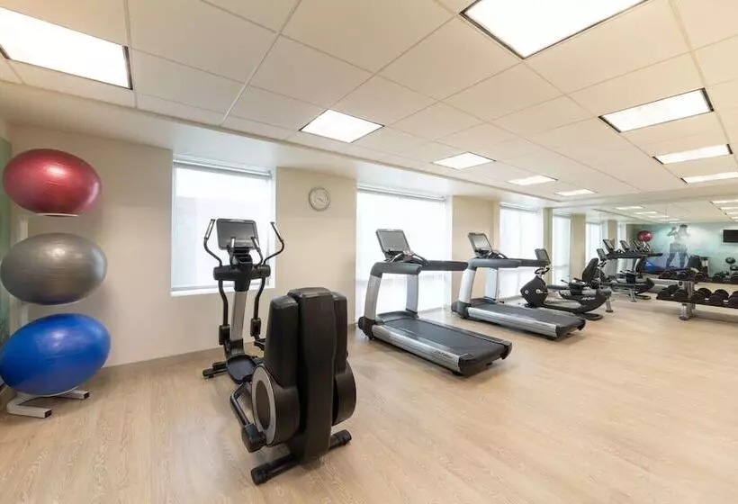هتل Hyatt Place Sandestin At Grand Blvd