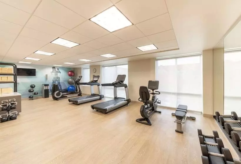 هتل Hyatt Place Sandestin At Grand Blvd