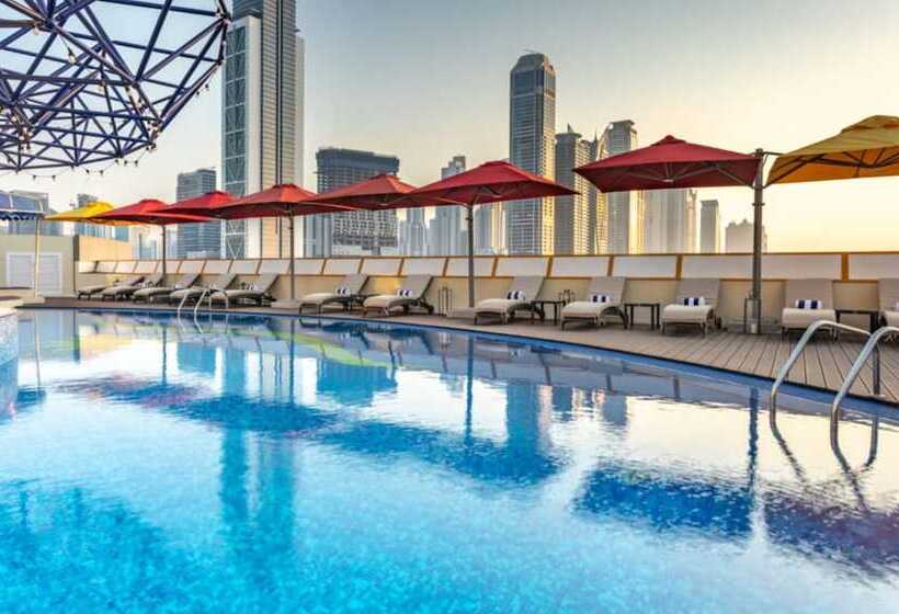 Leva Hotel And Suites, Opposite Downtown