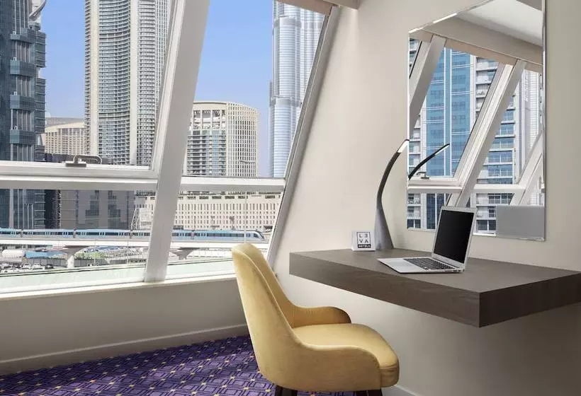 Leva Hotel And Suites, Opposite Downtown
