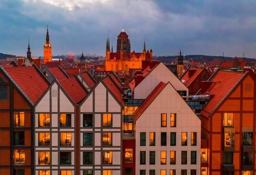 Radisson Hotel & Suites, Gdansk, Wyspa Spichrzów