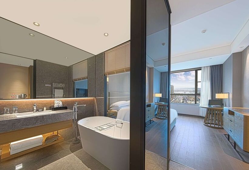 בית מלון כפרי Ramada Plaza Wyndham Shengzhou City Center