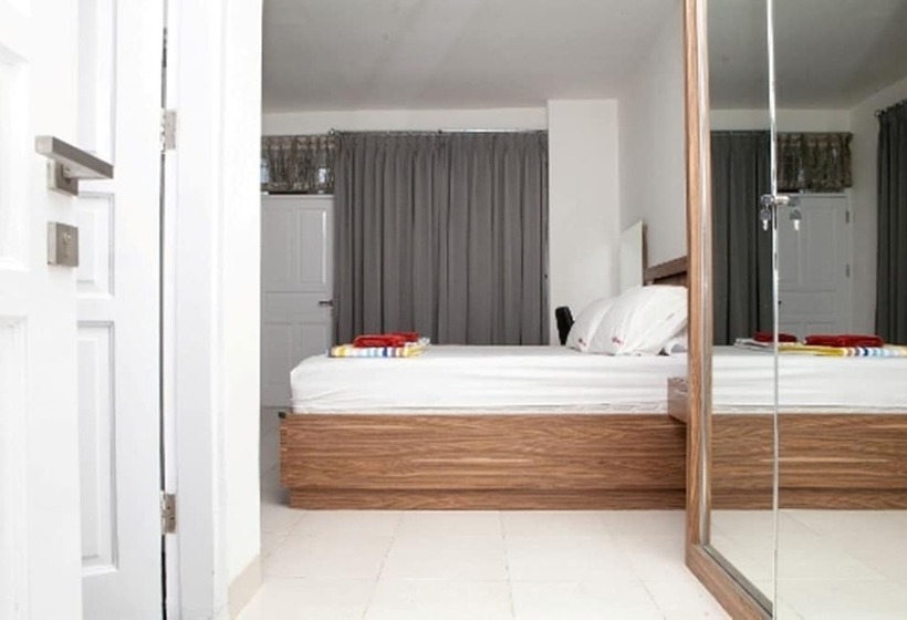 בית מלון כפרי Reddoorz Plus Near Sukajadi 2