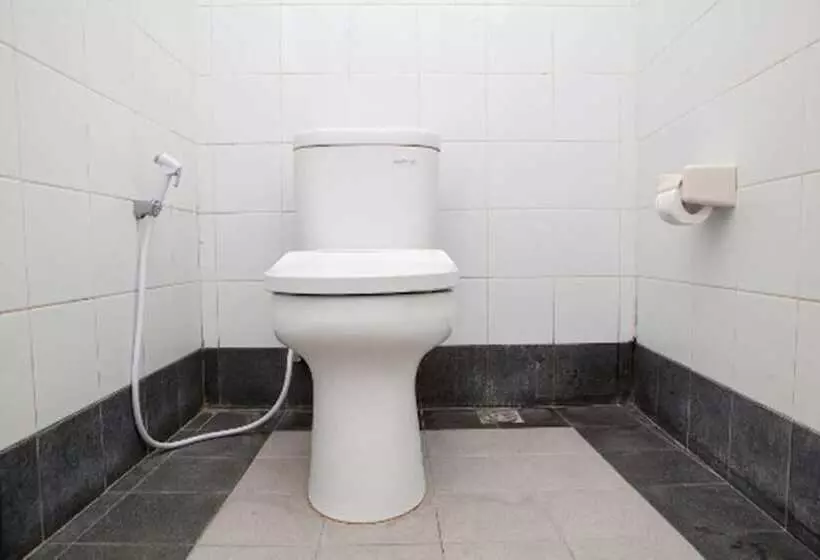 ホテル Reddoorz Plus Near Sukajadi 2