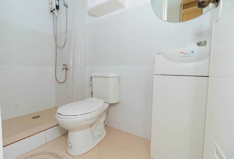 בית מלון כפרי Reddoorz Plus @ Ruby Las Pinas Weekly Stay