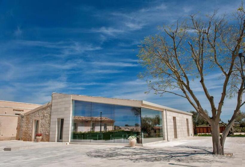 호텔 Stacci Rural Resort