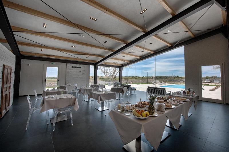 호텔 Stacci Rural Resort