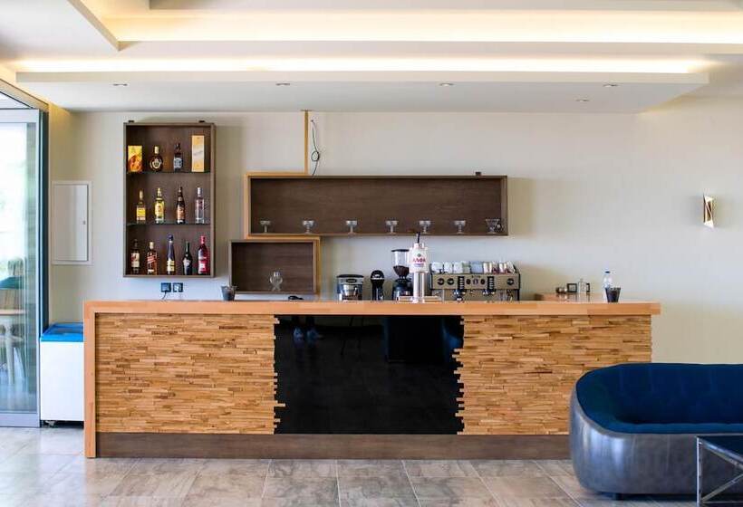 酒店 The Dome Luxury