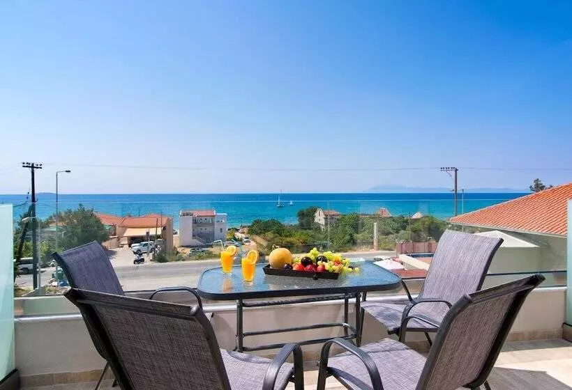 Hotelli The Dome Luxury