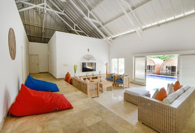 酒店 Villa Del Mar Canggu