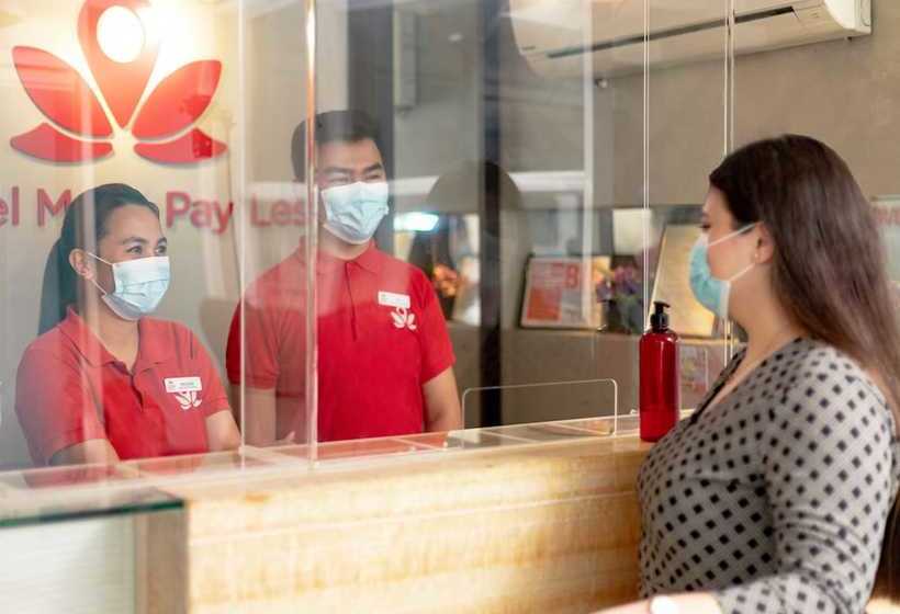 Hotel Zen Premium Near Rockwell Makati