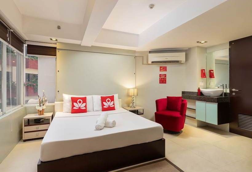 Hotel Zen Premium Near Rockwell Makati