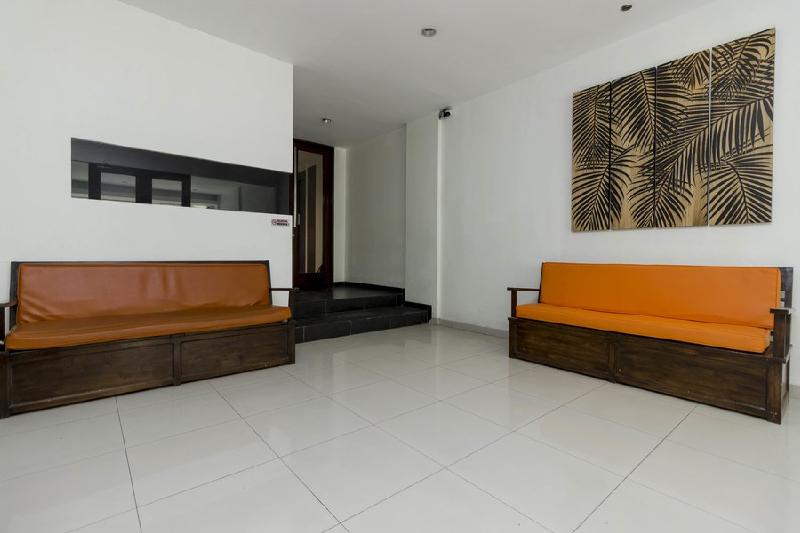 بنسيون Reddoorz Plus @ Pasar Baru