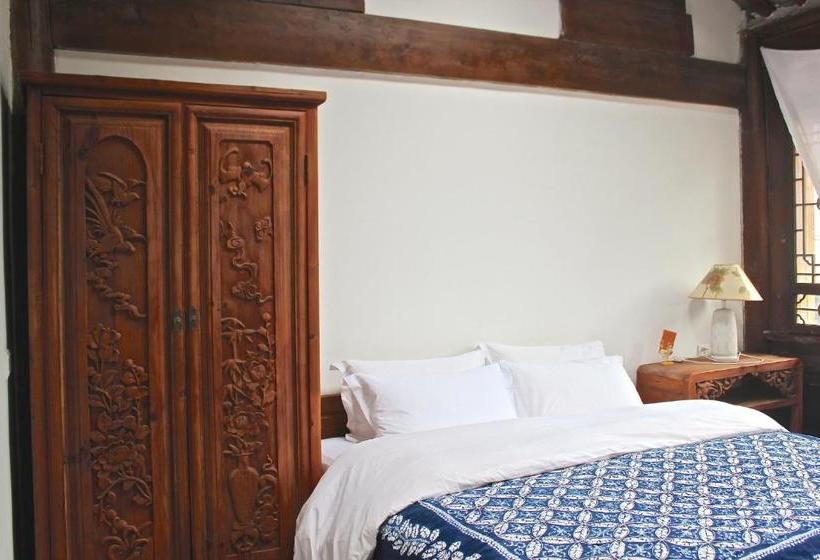 Pensjonat Sleepy Inn Lijiang