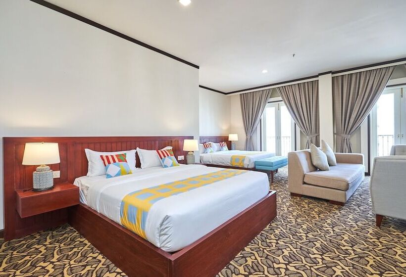 The Platinum Hotel & Suites