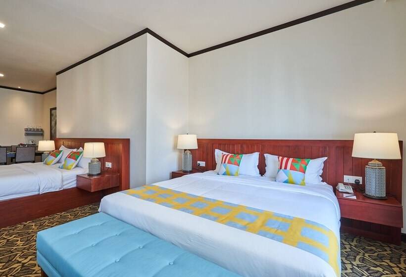 The Platinum Hotel & Suites