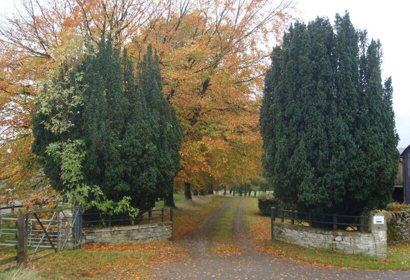 Abbotshaw House   Farm B&b