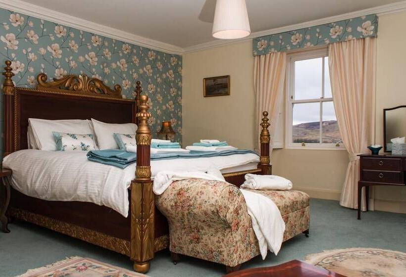 Abbotshaw House   Farm B&b