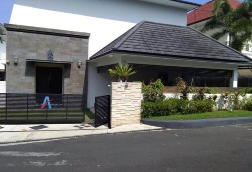 Aldeoz Nusa Dua Private Villa Bali