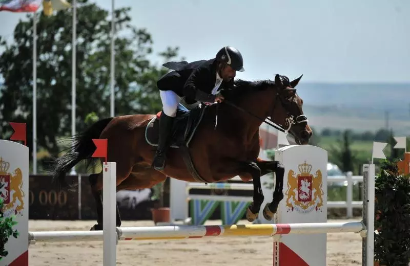 هتل Ambassadori Kachreti Golf Resort