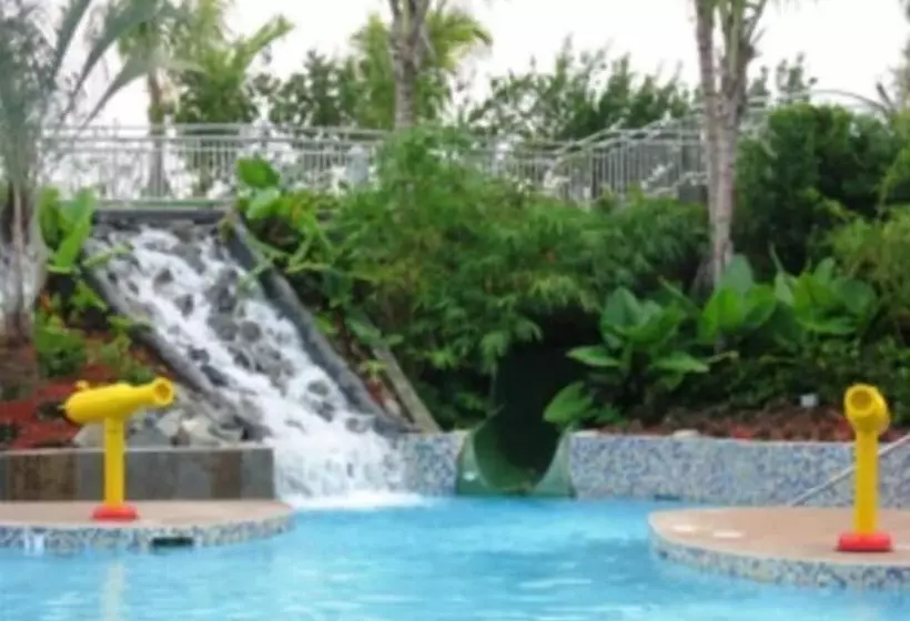 Aquatika Paraiso Tropical