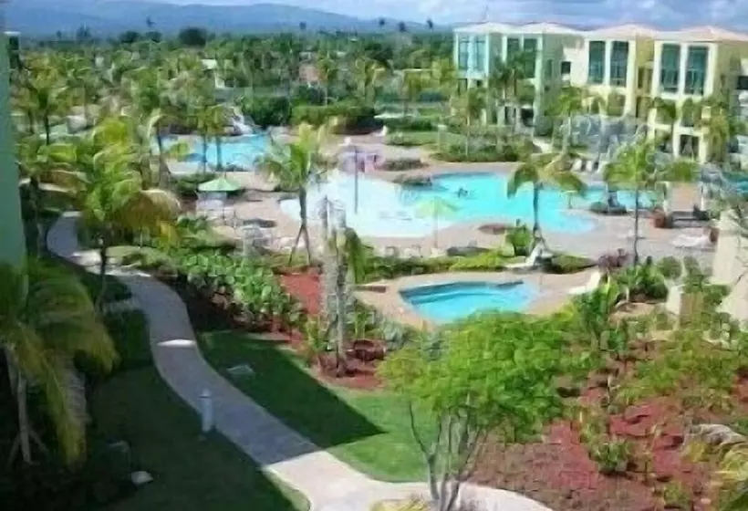 Aquatika Paraiso Tropical