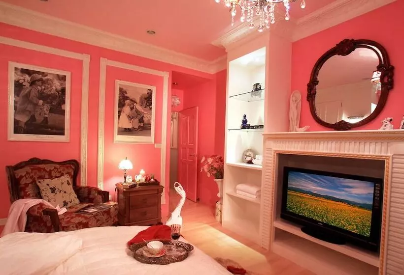 Happiness B&b