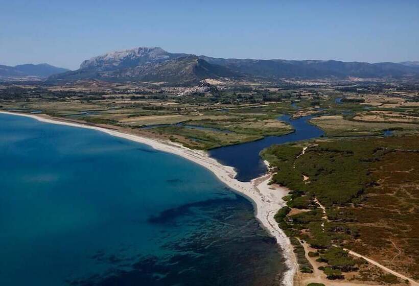 فندق فئة نجمة واحدة Agriturismo Irghitula