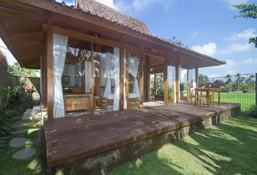 Hostelli Kabinawa Ubud Villas By Pramana Villas