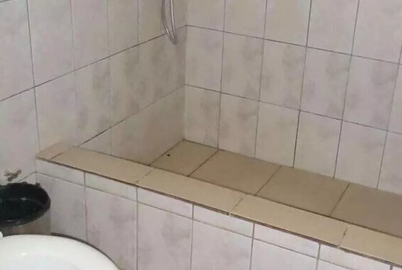 Hotelli Boy Boison Elite