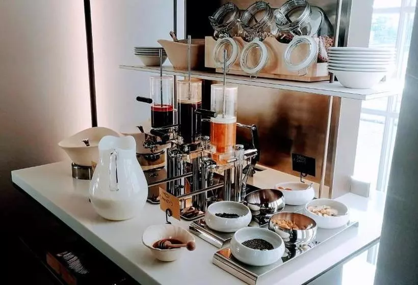 Hotelli Chateau Clara Futura