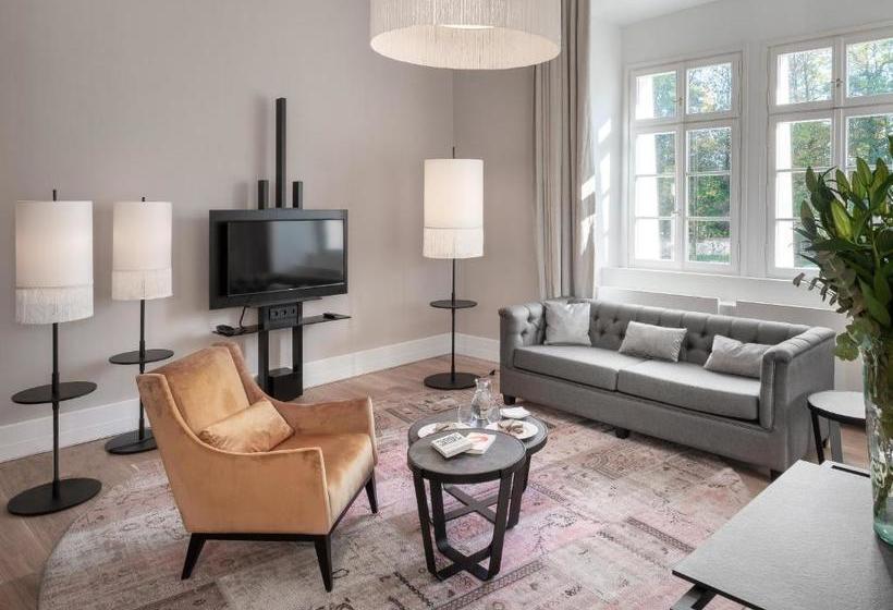 فندق Chateau Clara Futura