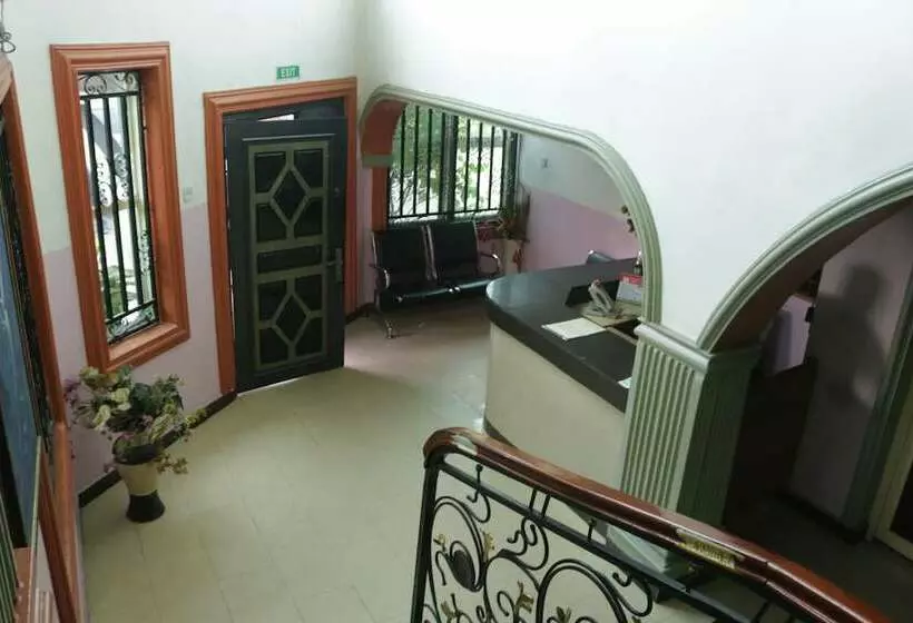 Emerald Hotel Annex
