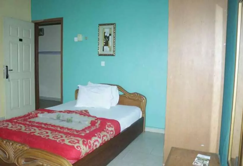 Emerald Hotel Annex